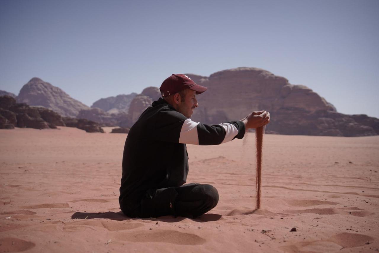 Omar Ghazi Camp Hotell Wadi Rum Eksteriør bilde